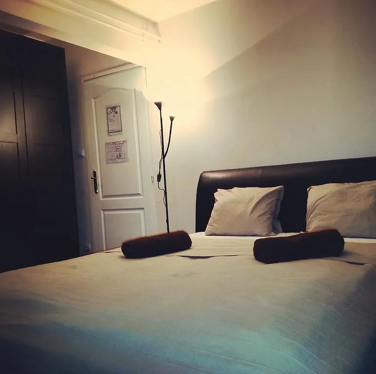 Carmen Pension Budapest Bed and breakfast
